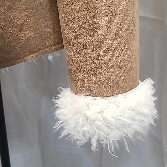 Me Jane Suede Faux Fur Coat - Picture 3 of 7